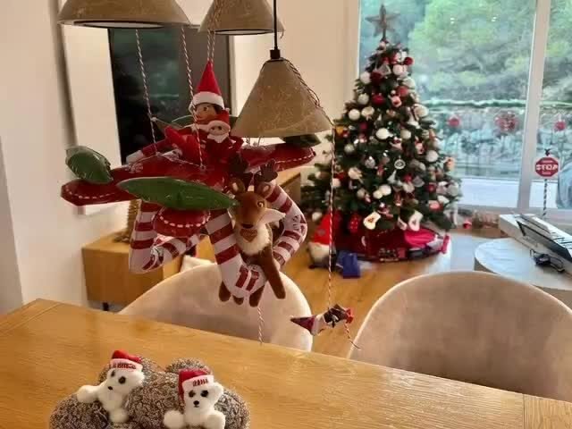 Instagram post from papanoelentuhogar. This post is in position 4.